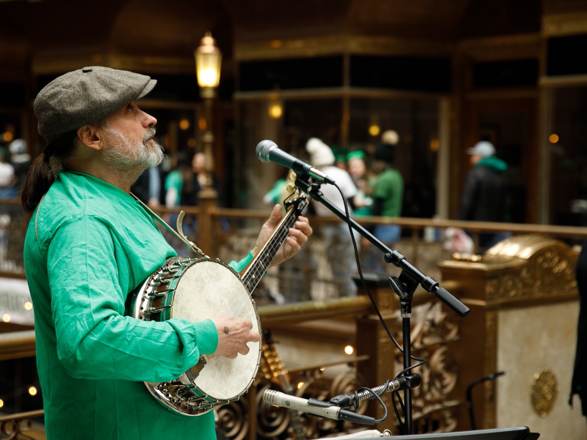 Photos: Clevelanders Brave Cold, Meteor for 2026 St. Patrick’s Day Parade